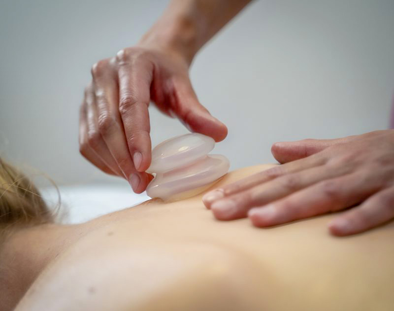 massage a laval avec cupping ventouses