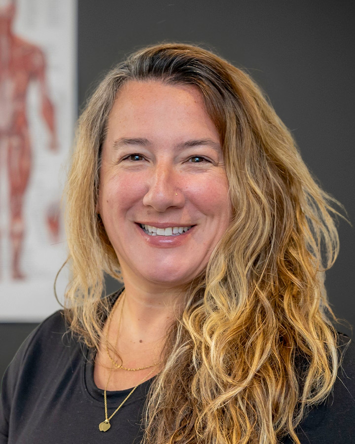 Portrait de Mélanie Maheu, massothérapeute à Laval
